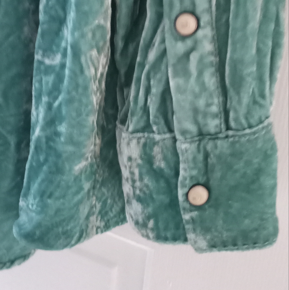 Sundance Top Snap Button Down Western Yoke Crushed Aquamarine Velvet Size Medium - Picture 3 of 11